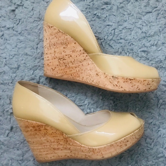 💕Via Spiga Beige Wedges - Picture 1 of 5